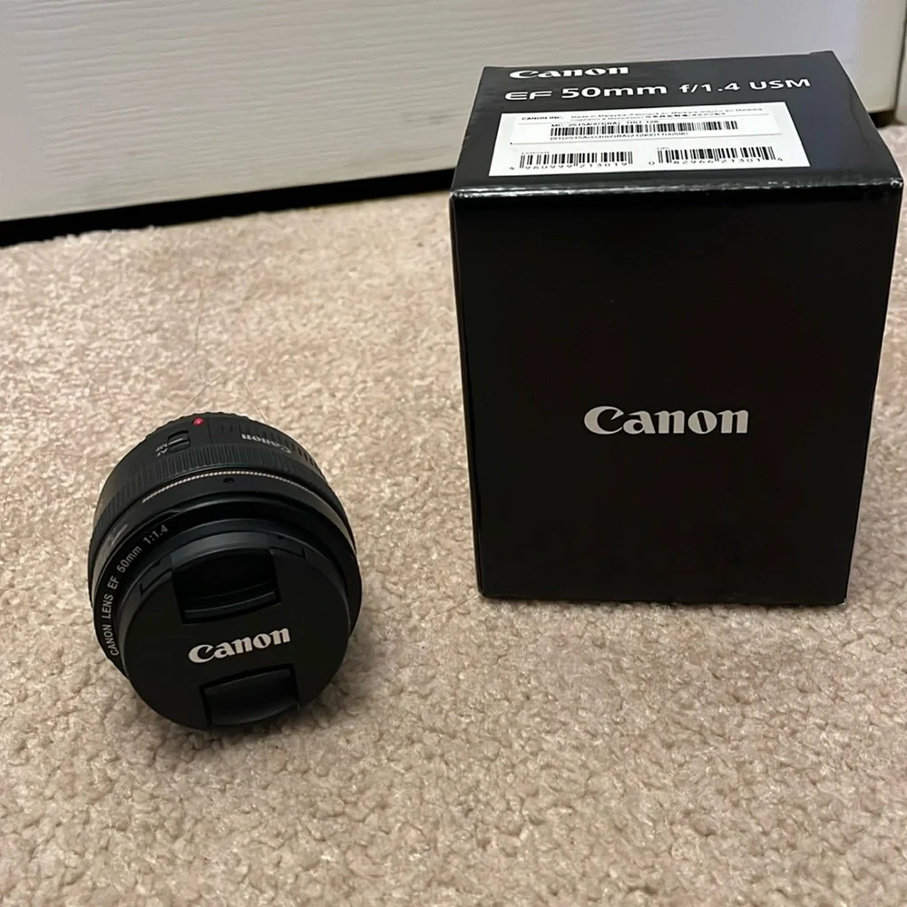 Canon lense 50 mm 1.4